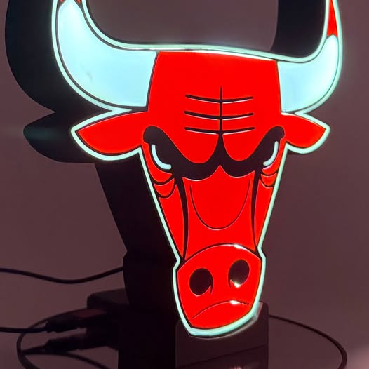 🏀 Chicago Bulls Inspired 3D LED Desk Lamp & Wall Sign | Custom Light-Up Team Logo Display